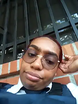 Cinnamon-Skin online show from 01.02.25