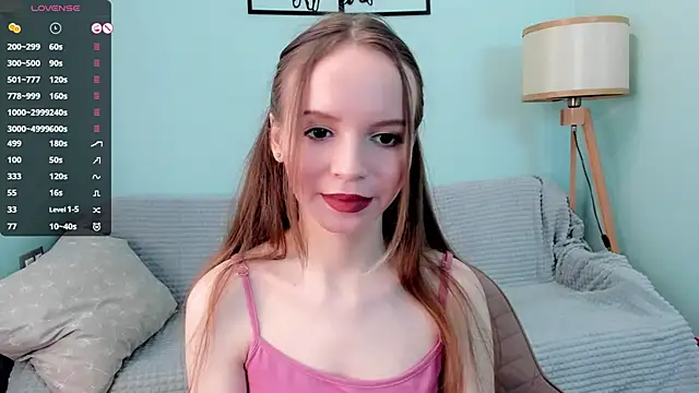 AlodiaHamblett online show from 01.29.25