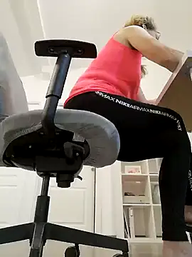 uber babe online show from 02.04.25