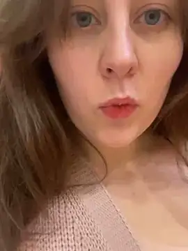 Topvi  online show from 12.18.24