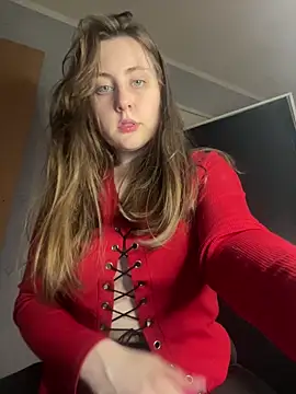 Topvi  online show from 03.15.25