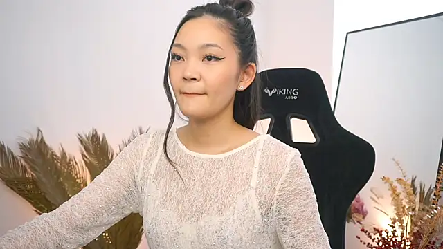 Peopleneedlove144 online show from 01.17.25