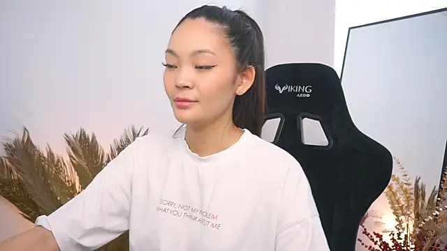 Peopleneedlove144 online show from 01.20.25