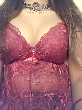 Esha Babyy online show from 01.21.25