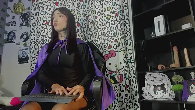 yulianademond66 online show from 10.26.25