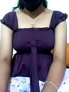 Snapshot of Ammualagitamil chatting on 01.05.25 Ammualagitamil online show from 01.05.25