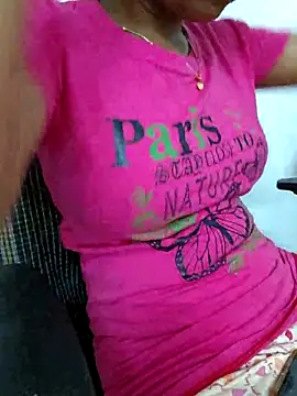 Snapshot of Ammualagitamil chatting on 12.04.25 Ammualagitamil online show from 12.04.25