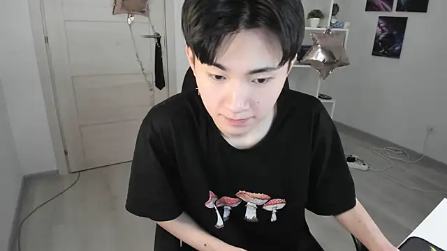 Miram Yu online show from 01.22.25