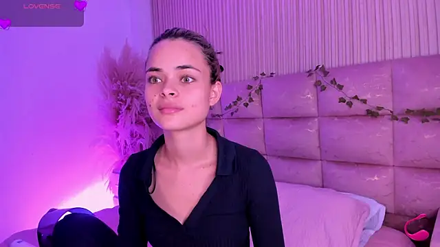 HannaRhodes online show from 07.01.26