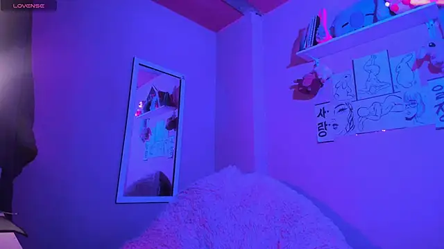 MadelineBenet online show from 02.26.25