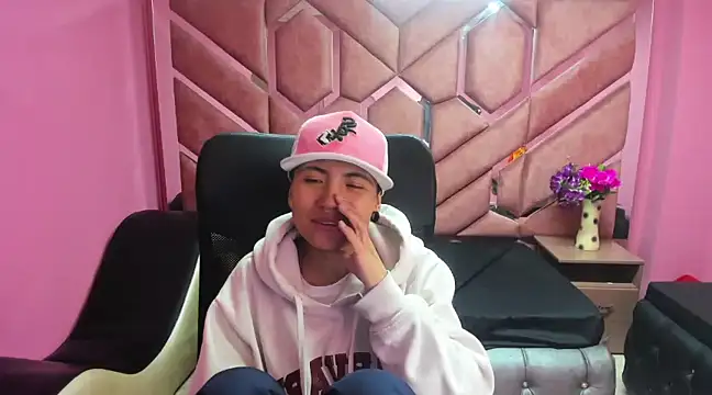 Snapshot of Im_Mathias chatting on 01.21.25 Im Mathias online show from 01.21.25