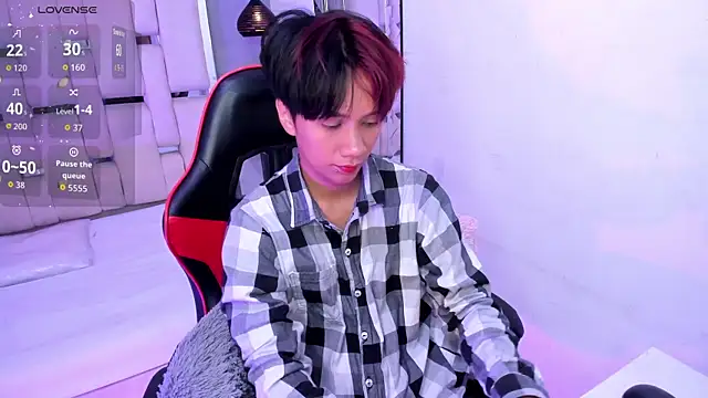 Eriol  online show from 10.17.25