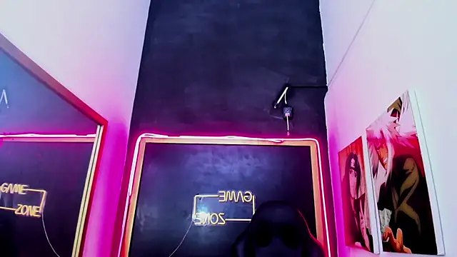 Snapshot of Isabella_stanford2 chatting on 11.10.25 Isabella stanford2 online show from 11.10.25