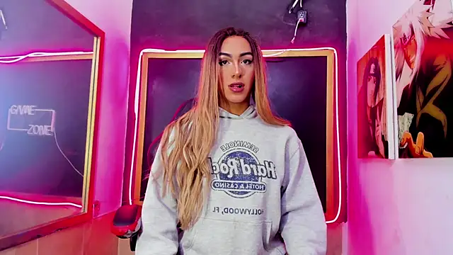 Snapshot of Isabella_stanford2 chatting on 11.27.25 Isabella stanford2 online show from 11.27.25