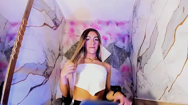 Isabella stanford2 online show from 12.15.25