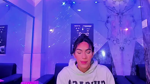 Isabella stanford2 online show from 04.27.26