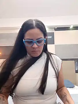 Snapshot of Zara_Jackson chatting on 05.20.26 Zara Jackson online show from 05.20.26