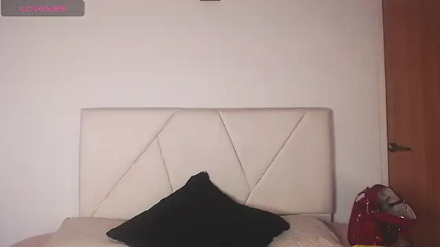 julz 03 online show from 11.12.25