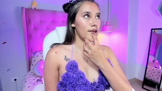  Sophie  miller online show from 11.13.25