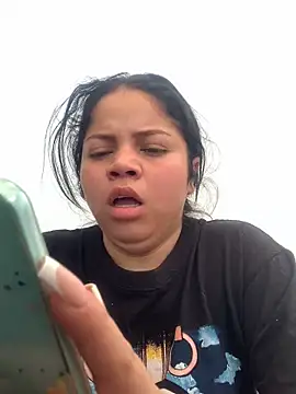 Elaa euphoria online show from 12.26.24