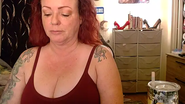 Nikkimastersgirl1091 online show from 11.03.25