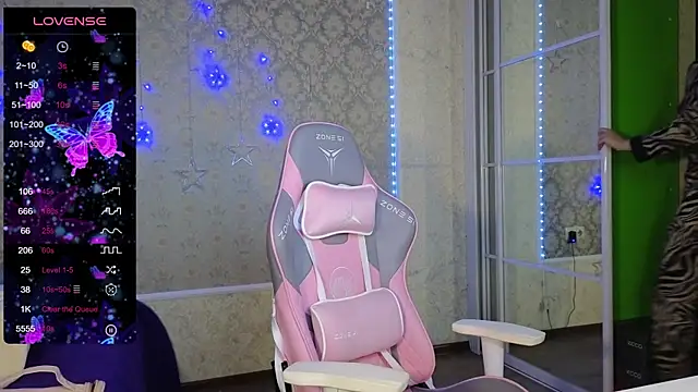 -DIVORA- online show from 02.06.25