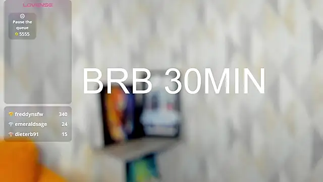 Michelle Blond online show from 02.10.25