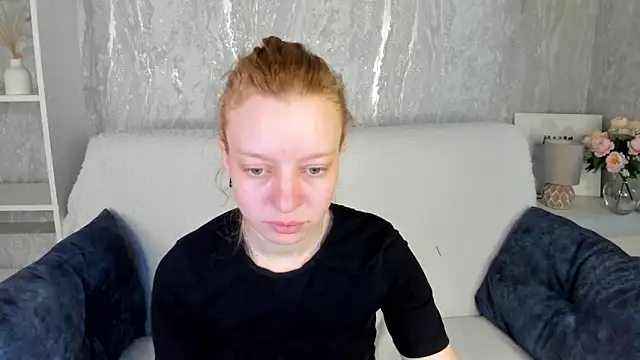 Snapshot of Michelle_Blond chatting on 03.15.26 Michelle Blond online show from 03.15.26