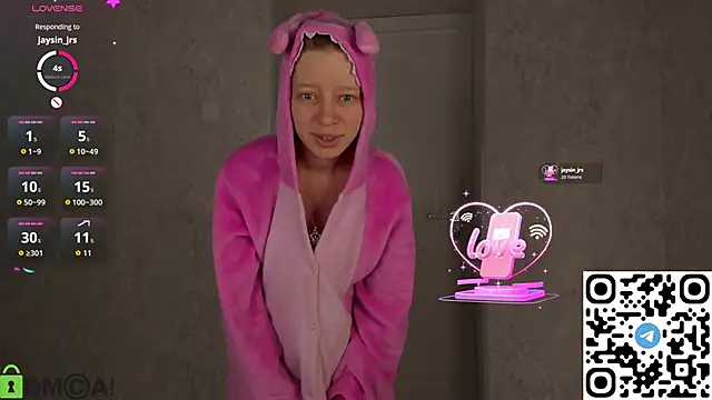 Snapshot of Michelle_Blond chatting on 03.20.26 Michelle Blond online show from 03.20.26