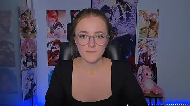 luna berryy online show from 01.17.25