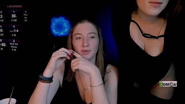 luna berryy online show from 02.05.25