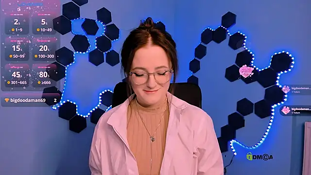 luna berryy online show from 12.17.25