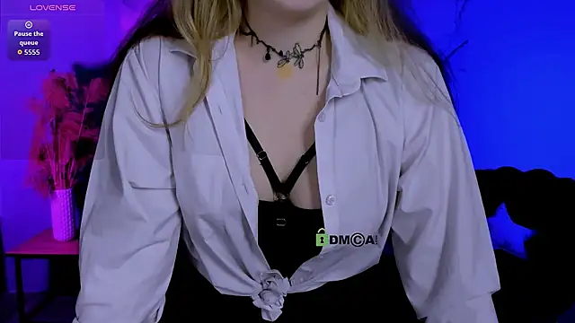 luna berryy online show from 05.15.26