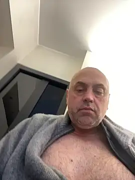 Snapshot of pantomax chatting on 02.11.25 pantomax online show from 02.11.25