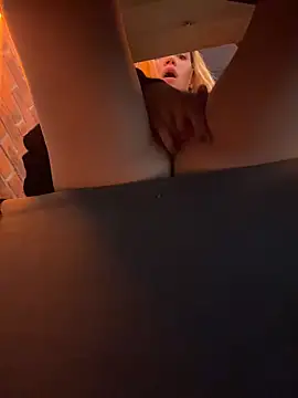 KitteCat online show from 10.18.25