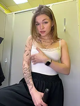 KitteCat online show from 01.11.26