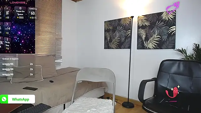 valentino Renato online show from 12.22.24