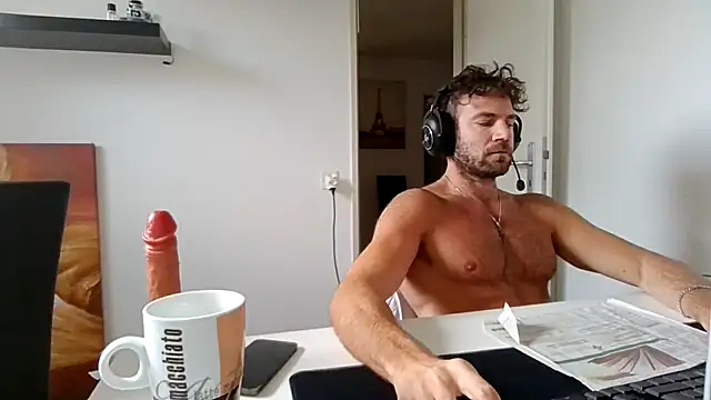 alpha-hunk online show from 05.19.26