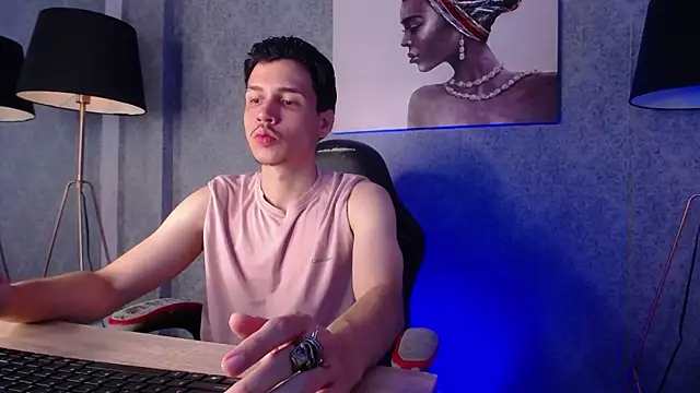 Sr Magnus  online show from 02.09.25