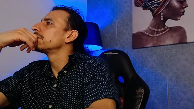 Sr Magnus  online show from 02.26.25