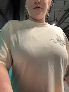 BustyBonnieUK online show from 03.21.25