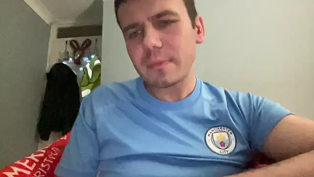 Snapshot of GotItGoin chatting on 03.23.25 GotItGoin online show from 03.23.25