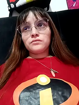 Lucyy-hess online show from 12.11.24