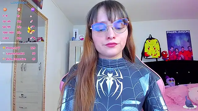 Lucyy-hess online show from 12.11.24