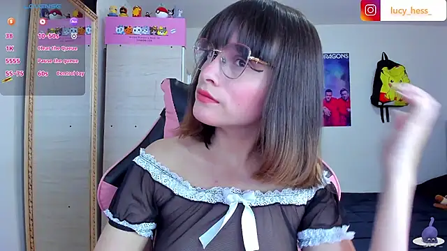 Lucyy-hess online show from 10.30.25