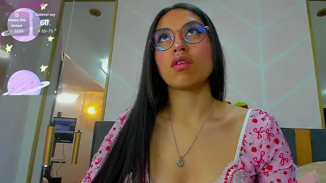 MadyJackson online show from 10.08.25