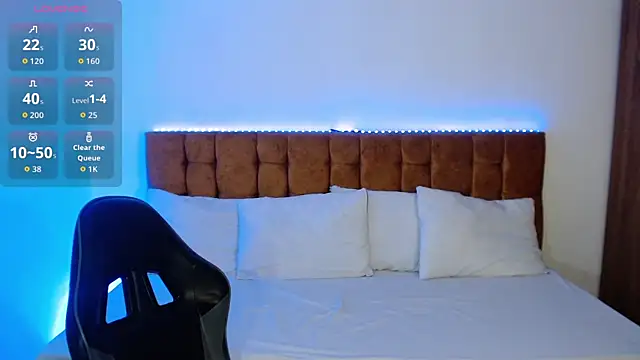 alexiaaross online show from 10.04.25