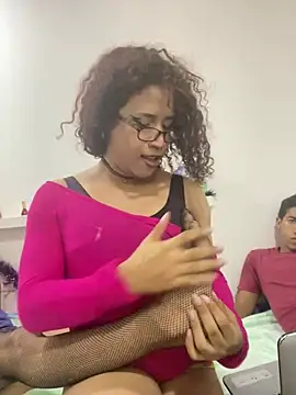 Snapshot of zahrivk1 chatting on 12.11.24 zahrivk1 online show from 12.11.24