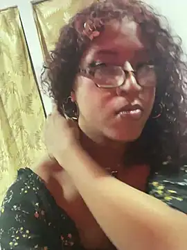 Snapshot of zahrivk1 chatting on 02.02.25 zahrivk1 online show from 02.02.25