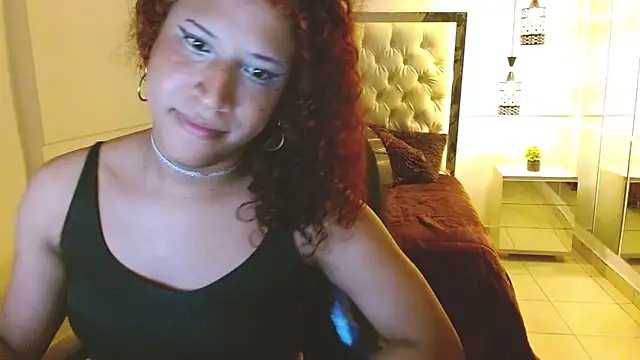 Snapshot of zahrivk1 chatting on 02.21.25 zahrivk1 online show from 02.21.25